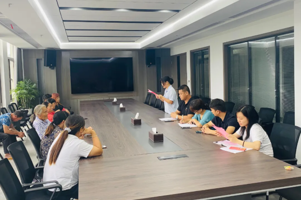 灵山景区小木屋拍租会成功举办